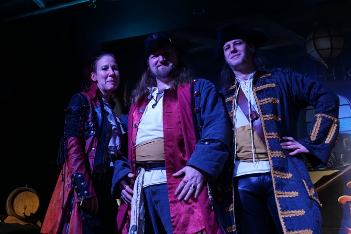 CAPTAIN BLACKEYE UND SEINE CREW