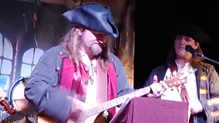 CAPTAIN BLACKEYE UND SEINE CREW